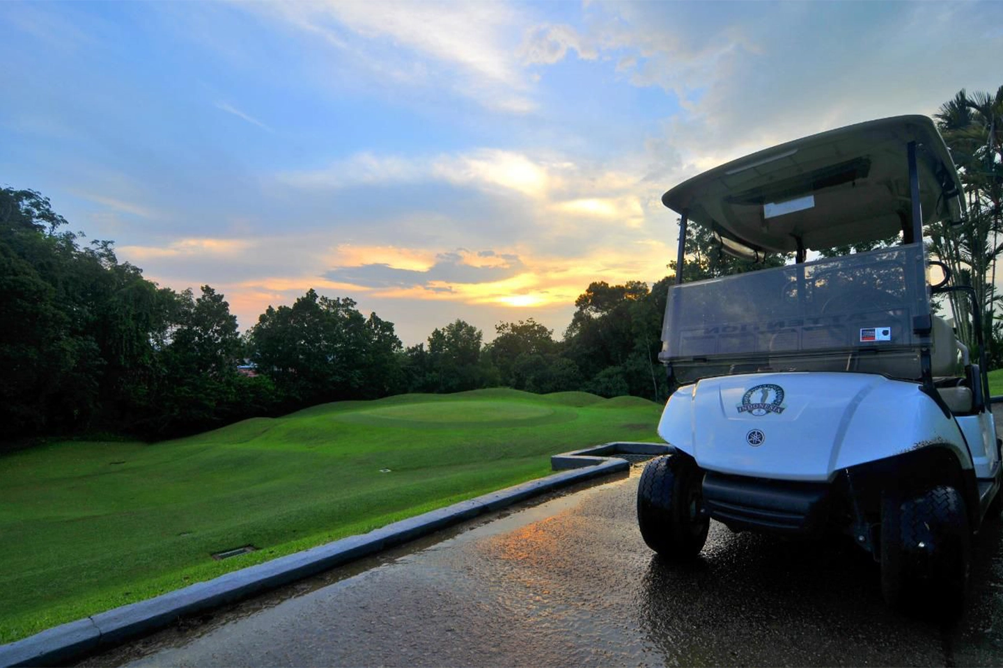 BATAM HILL GOLF